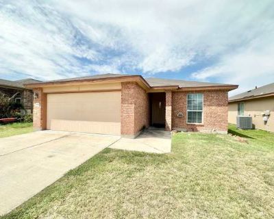 Price Drop! Pets Accepted! Viewable Now!. image_url. W/D hookup Dishwasher Pet friendly Garage Air conditioning Garbage disposal Unit Amenities air conditioning dishwasher garbage disposal range refrigerator w/d hookup Property Amenities pet friendly parking garage cats allowed dogs allowed. Pets allowed. 3 Bedroom. 2 Bathroom. 1219 ft