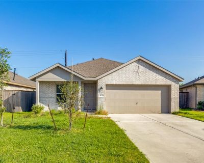 3 Bedroom 2BA 1480 ft Apartment For Rent in Baytown, TX