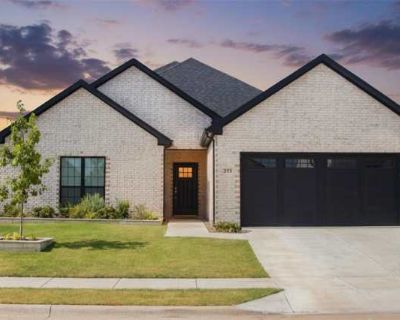 4 Bedroom 2BA 2710 ft Apartment For Rent in Collin County, TX