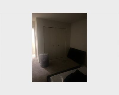 Room for Rent in 2 bedrooms Apartment, District Heights, Maryland