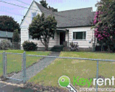 4 Bedroom 1BA 1590 ft² House For Rent in Tacoma, WA 3819 A St