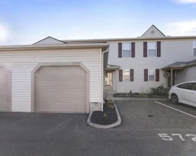 2 Bedroom 2BA 1024 ft Condominium For Sale in HILLIARD, OH