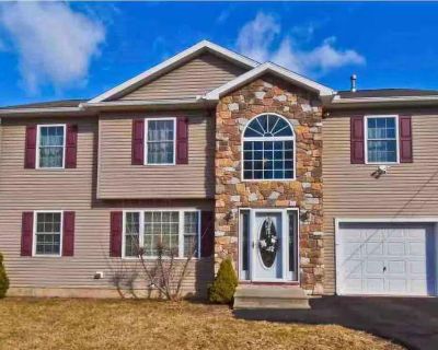 4 Bedroom 3BA 2254 ft Apartment For Rent in Long Pond, PA