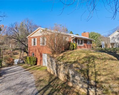 4 Bedroom 2BA 1350 ft Single Family Home For Sale in Canton, NC