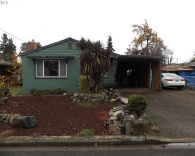 3 Bedroom 1BA 1018 ft Single Family Home For Sale in ROSEBURG, OR