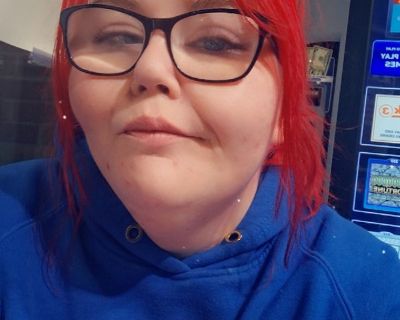 Kellie - Needs a House on iROOMit or a Room