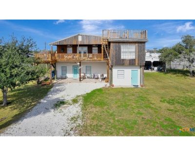 3 Bedroom 3BA 2520 ft² Residential For Sale in Port O'Connor, TX