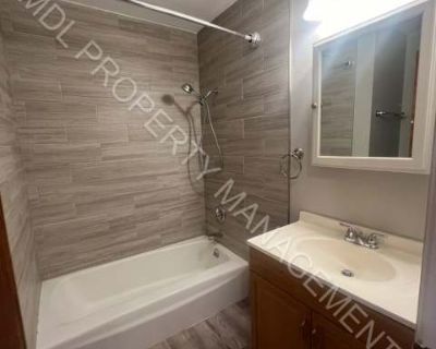 2 Bedroom 1BA 750 ft Apartment For Rent in Bay County, MI