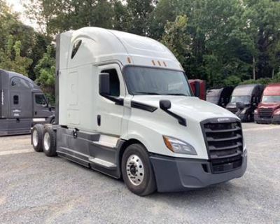 2020 Freightliner Cascadia