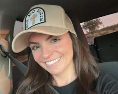 Has a dog. Budget: $600 per month. Ready to move: December 1. Seeking a 12 months stay. Looking for myself. Hi! I am looking for a roomie in an apartment, condo,townhome or house! I enjoy outdoor activities such as hiking, paddle boarding etc.. I enjoy being social but also enjoy alone time. I m laid back and easy going, I have two fur babies! Border collie Shepard mix 5yrs Boxer Mix 6 yrs! The...