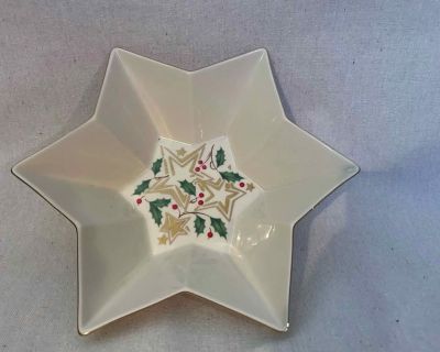 Lenox Christmas Dish