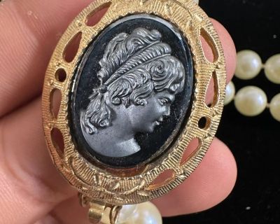 ESTATE - JEWELRY, MEMORABILIA - 350+ LOTS