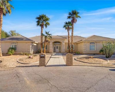 4 Bedroom 3BA 2938 ft Single Family Home For Sale in LAS VEGAS, NV
