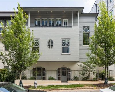 3 Bedroom 3BA 2024 ft Townhouse For Sale in Atlanta, GA