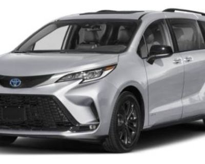 Used 2022 Toyota Sienna XSE