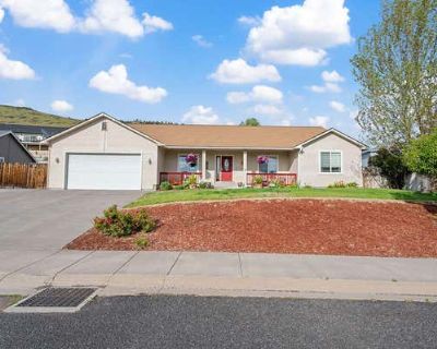 4 Bedroom 2BA 2064 ft Single Family Home For Sale in KLAMATH FALLS, OR