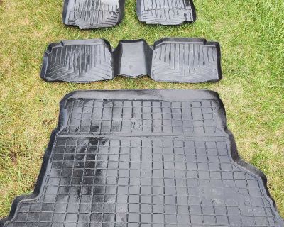 Weather tech floor mats 2012 Ford Fusion