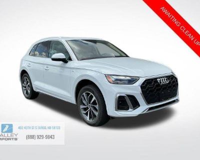 2022 Audi Q5 45 S line Premium