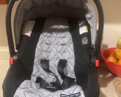 Infant carseat