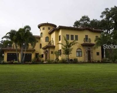 5 Bedroom 4BA 3348 ft Apartment For Rent in Clearwater, FL