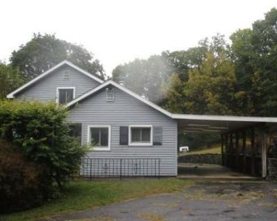 3 Bed 1 Bath Foreclosure Property in Marlboro, NY 12542 - Western Ave