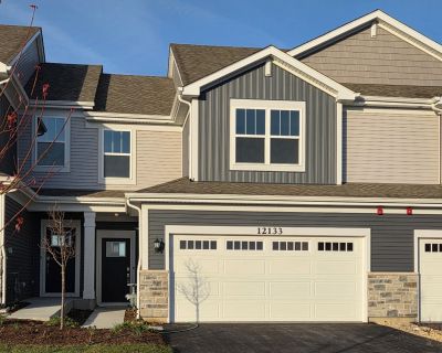 3 Bedroom 2BA 1767 ft Apartment For Rent in Huntley, IL