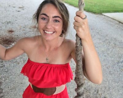 Jacquelyn - Needs a House on iROOMit or a Room