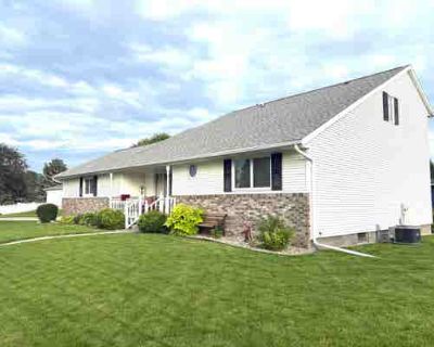 4 Bedroom 4BA 2752 ft Single Family Home For Sale in NORFOLK, NE