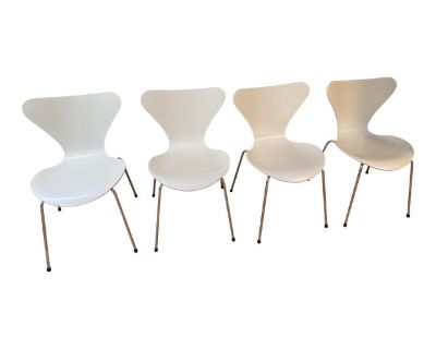 Vintage Fritz Hansen Model 3107 White Chair