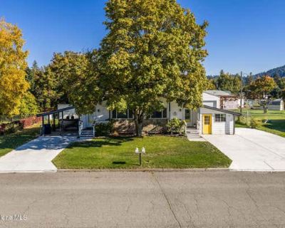 5 Bedroom 3BA 3945 ft Single Family Home For Sale in COEUR D'ALENE, ID