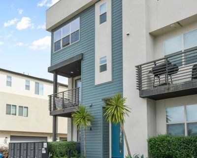 4 Bedroom 4BA 2046 ft Townhouse For Sale in Chula Vista, CA