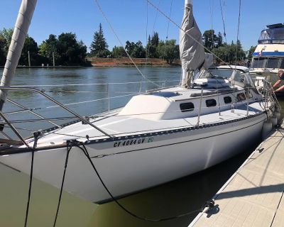 1980 Islander 36