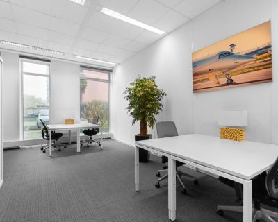 Fully serviced private office space for you and your team in SC, North Myrtle Beach - 2nd Ave