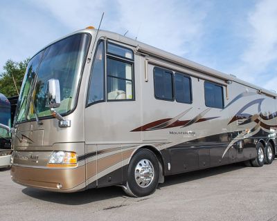 2005 Newmar Mountain Aire 4301