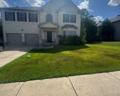 Available now 5 Minutes from Fort Eisenhower SPECIAL OFFER 1/2 off 1st months rent. Rolling green hills, country clubs, and great golfing lend a sweet pace to life in this Southern town. On-site laundry Granite counters Hardwood floors Pet friendly Stainless steel Walk in closets Unit Amenities bathtub fireplace granite counters hardwood floors walk in closets stainless steel Property Amenities...