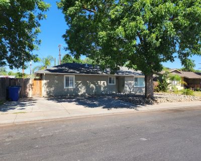 4 Bedroom 2BA 1492 ft House For Rent in Modesto, CA