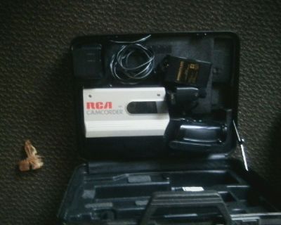 Rca vhs camcorder with case