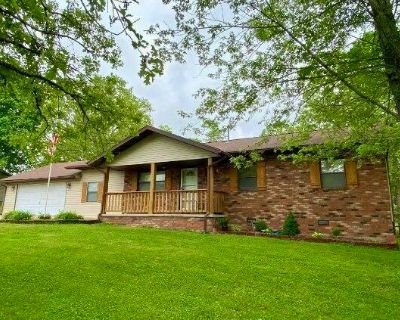 4 Bedroom 1BA 1926 ft Single Family House For Sale in Houston, MO