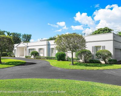 Wells Road. This unfurnished private home is located minutes away from Worth Avenue, downtown West Palm Beach, the beach The Breakers Hotel.\r\nLocated in the coveted North End of Palm Beach, this 4 bedroom/5 bathroom vacation home is perfect to be close to everything you need. A\r\nlarge living room with natural light and sliding doors opening up to a covered patio in ground pool. There is ple...