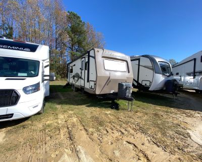 2015 Forest River 26rlws Flagstaff Super Lite