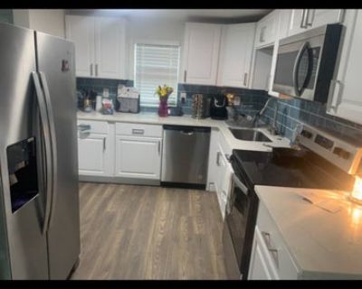 Total rooms: 2. Deposit: $250.00 * Utilities included?: Yes. No preference. Smoking is allowed. Couples are welcome. Furnishings: Furnished * Parking: Yes * Disabled access: * Living room: No * Broadband included: Yes. Availability Available Dec 15 2025 Minimum term None Maximum term None. Looking to lease my master suite with private full bath and washer and dryer access. Private sitting/dinin...