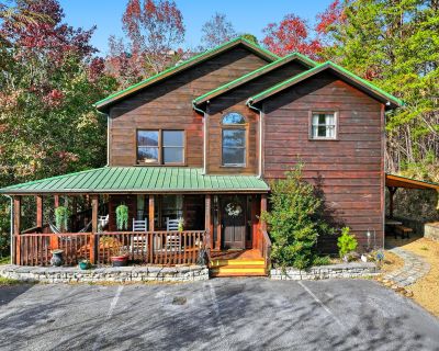 3 Bedroom 3BA 2470 ft Single Family House For Sale in Sevierville, TN