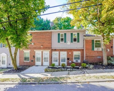 Commercial Property For Sale in Akron, OH