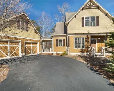 3 Bedroom 4BA 3249 ft Single Family Home For Sale in BIG CANOE, GA