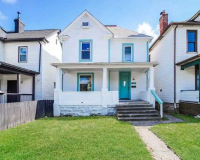 4 Bedroom 2.5BA 1550 ft Pet-Friendly Apartment For Rent in Columbus, OH