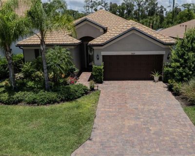 3 Bedroom 2BA 2175 ft Apartment For Rent in Fort Myers, FL