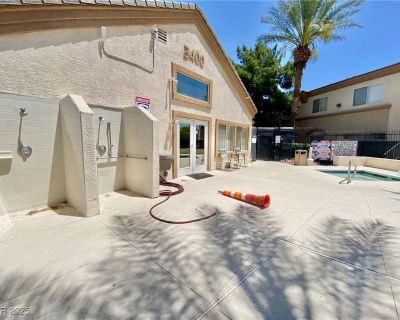 2 Bedroom 2BA 940 ft Apartment For Sale in Las Vegas, NV