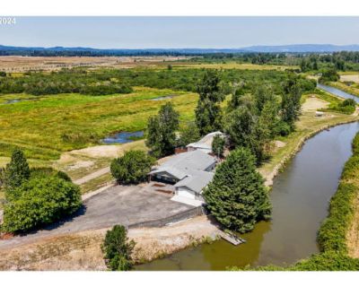 2 Bedroom 3BA 2604 ft Single Family Home For Sale in SCAPPOOSE, OR