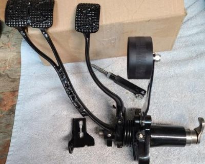 Split/Oval Baja pedals with custom wide clutch