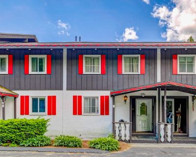 3 Bedroom 2 baths No pets 4.29 14 reviews What our guests are saying... AI-generated...